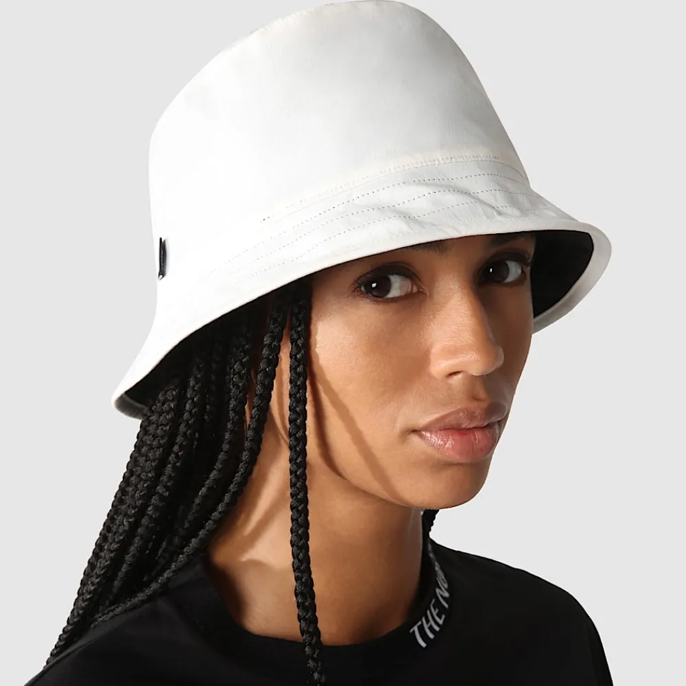 Shop The North Face Bob Réversible Class V TNF BLACK/GARDENIA WHITE