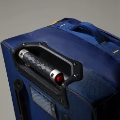 Shop The North Face Sac De Voyage Base Camp Roller 73 cm Summit Navy-Summit Gold-NPF